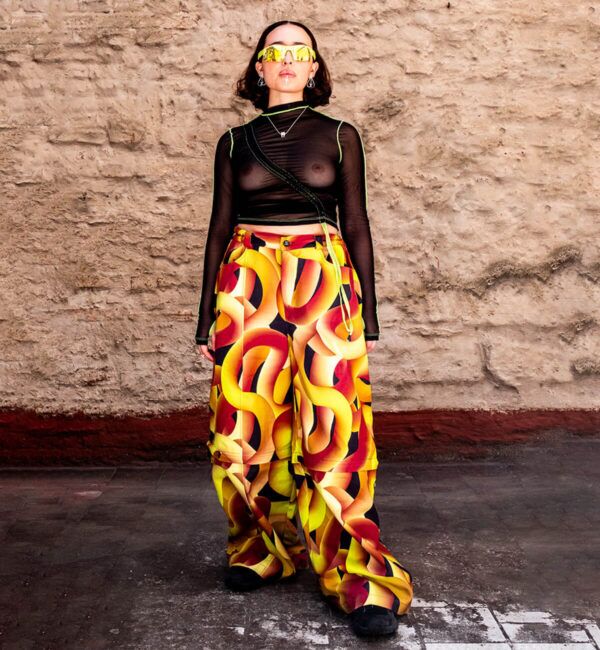 ✴︎ Top de Malla Tripa🩸 Cc: Caníbal ✴︎ Longitud Ajustable ✴︎ Negro Neón - Image 3